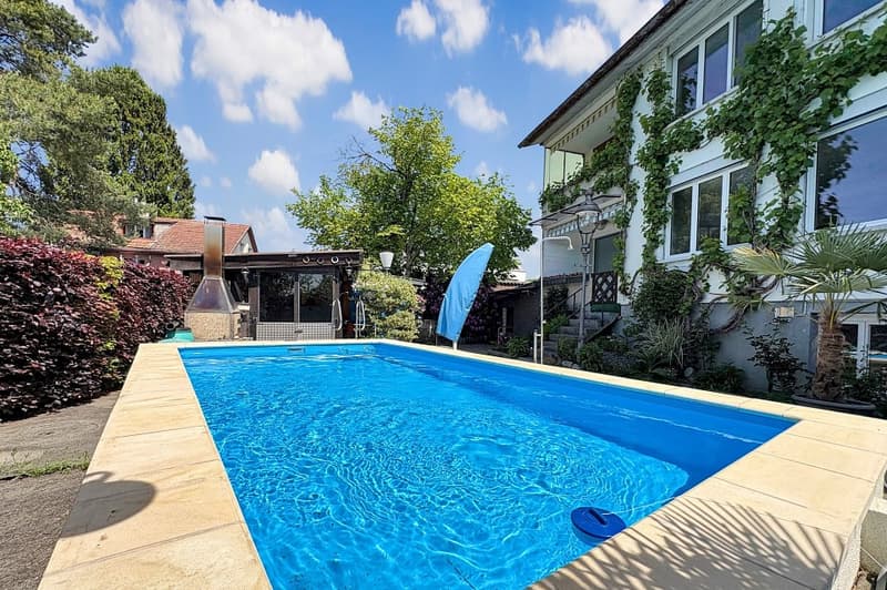 Zweifamilienhaus mit Pool und traumhaftem Garten an der Worble (2)