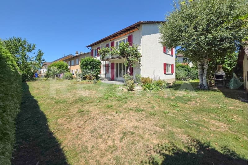 Ein Zuhause mit Perspektiven Zweifamilienhaus an bevorzugter Wohnlage in Thun (2)