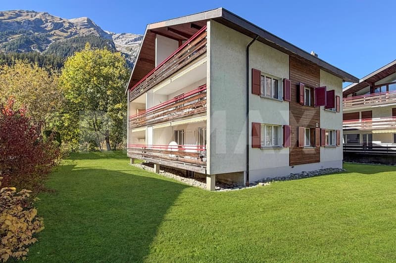 Sonnige 2½ - Zimmer Dachwohnung in Kandersteg (1)