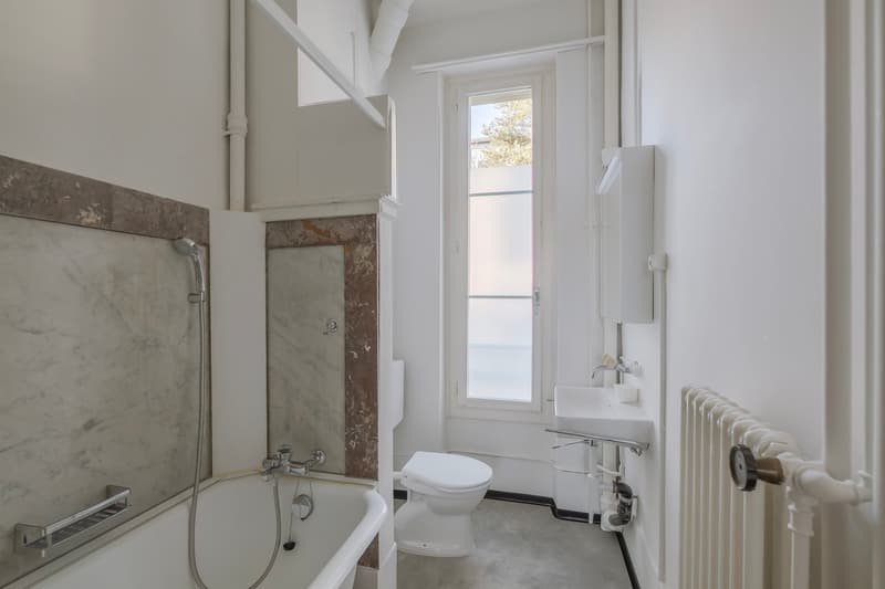 Badezimmer 1. OG