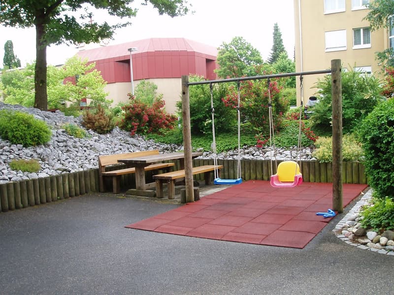 Sunny 3.5-room apartment with terrace in Ostermundigen (7)