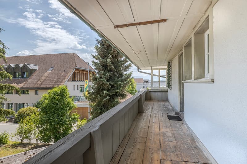 Charming Stöckli with two residential units (18)