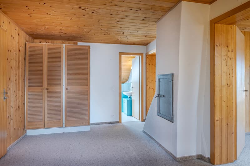 Charming Stöckli with two residential units (19)