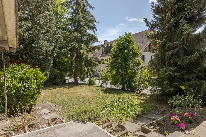 Charming Stöckli with two residential units (8)