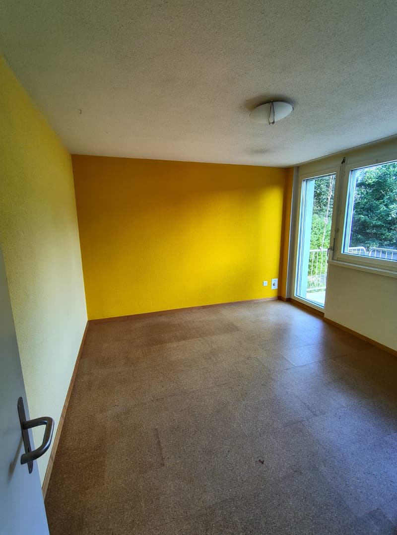 Spacious 7.5-room semi-detached house in Urtenen-Schönbühl (5)