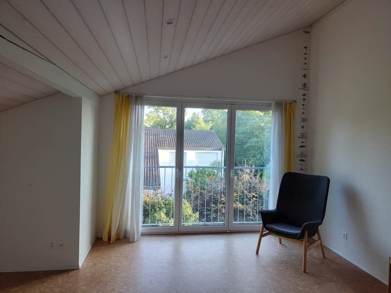 Spacious 7.5-room semi-detached house in Urtenen-Schönbühl (9)