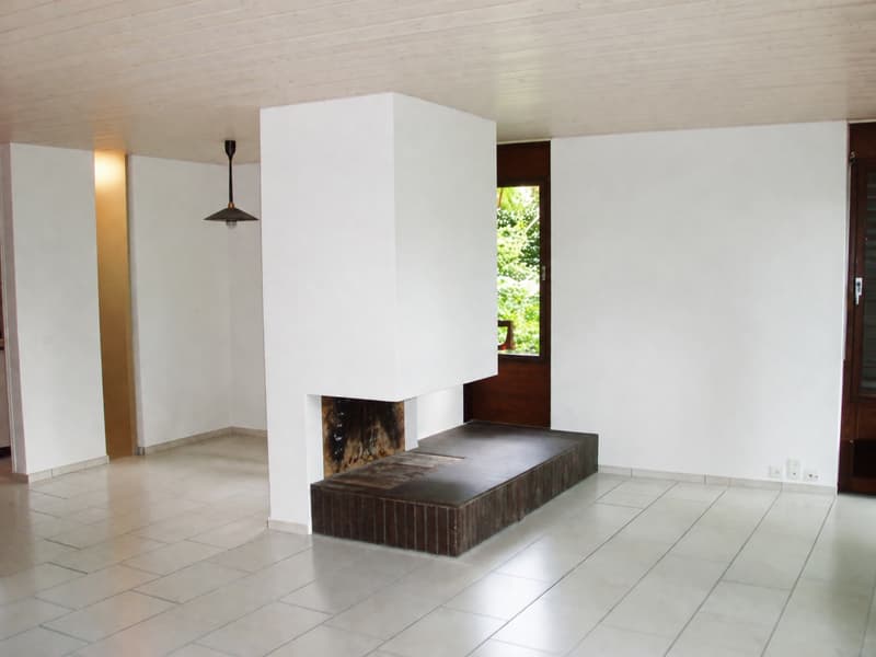 Charmante 3-Zimmer-Wohnung mit Terrasse in Bern Weissenbühl (4)