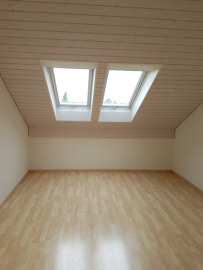 Charmante 3.5-Zimmer-Wohnung mit Balkon in Worben (7)