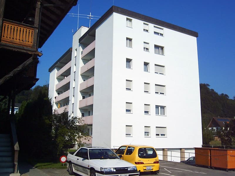 Günstige 4,5-Zimmerwohnung (1)
