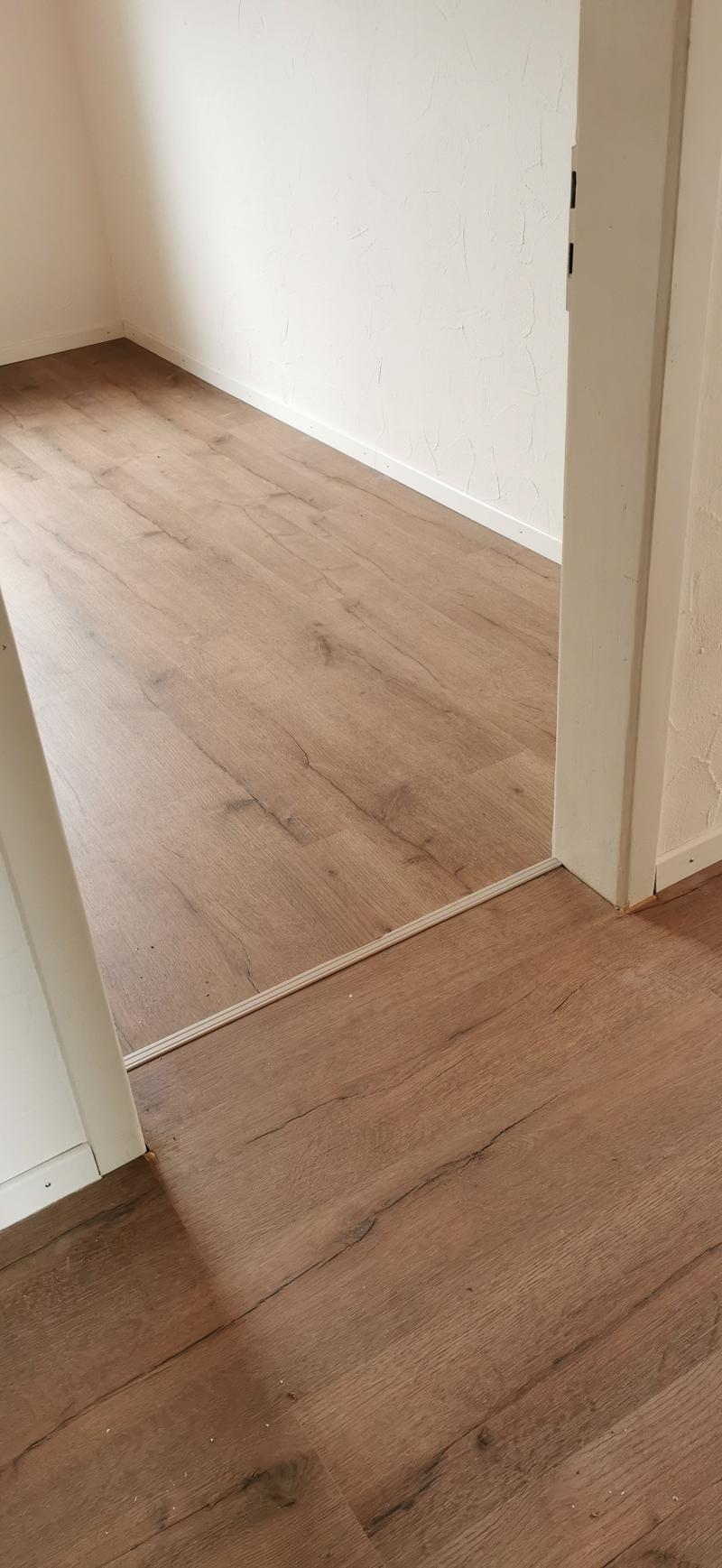 moderne schöne Laminatböden