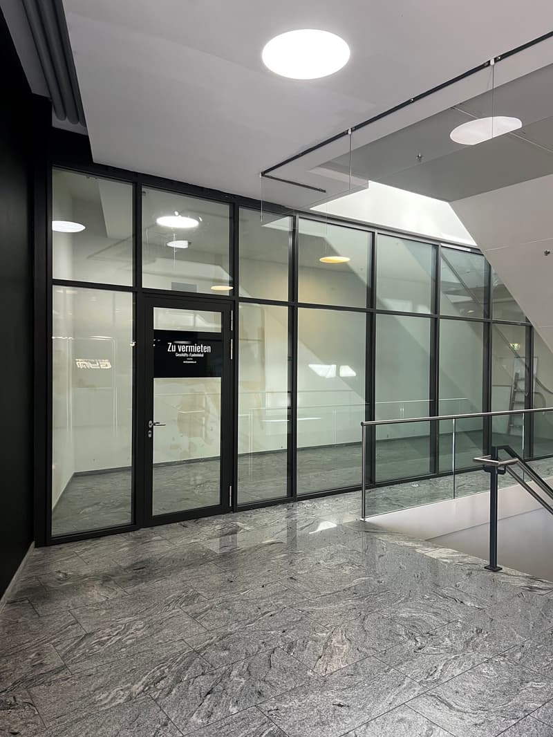 40m2 Gewerbefläche im modernen BEO-Center Spiez (2)