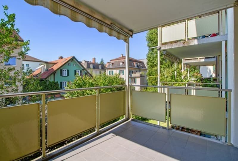 Charming 2-room apartment with balcony in the popular Länggasse (3)