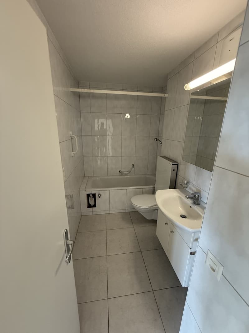 Grosszügige 3-Zimmerwohnung mit traumhafter Aussicht über Bern (7)