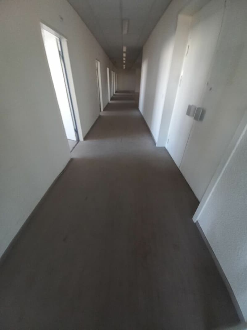 Spacious office space with a great view 773 m2 (3)