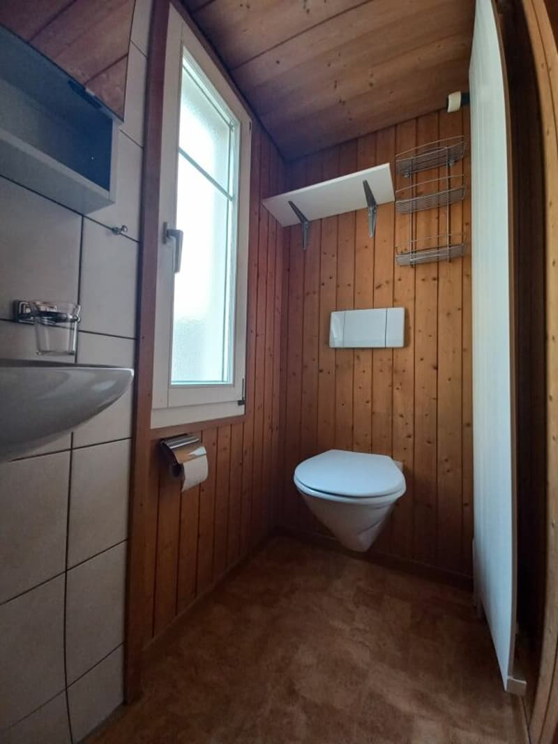 Dusche / WC (2)