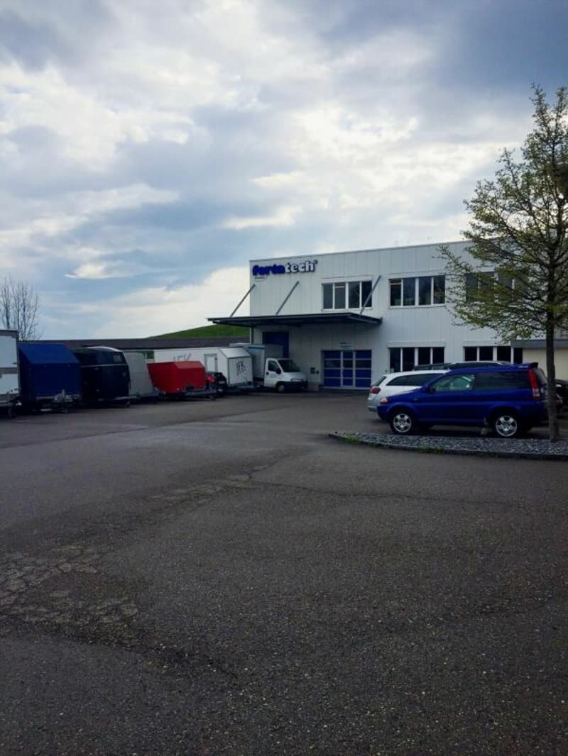 Grosse Lagerfläche (413 m²) im Westen von St. Gallen (8)