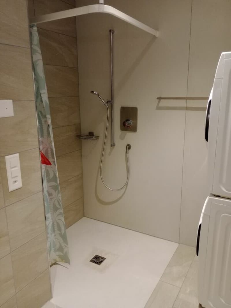 Dusche + WC