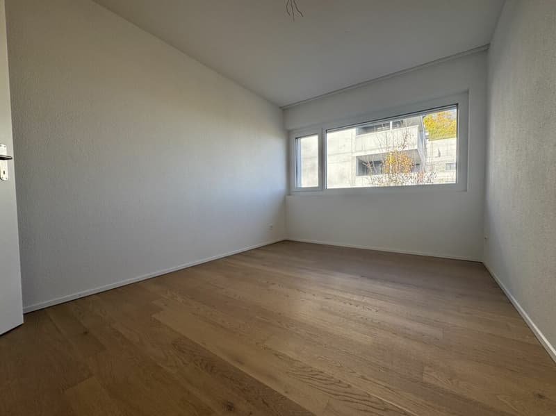 *gut gelegene 3.5 Zimmerwohnung zu vermieten* (8)
