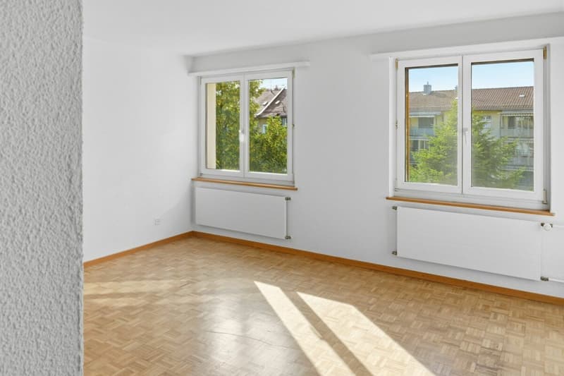 Bright 2.5-room apartment in a central location in St. Gallen (6)