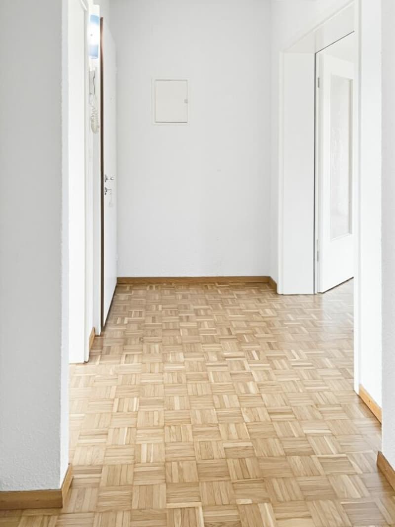 Charmante 2.5-Zimmer-Wohnung mit Balkon in St. Gallen (4)