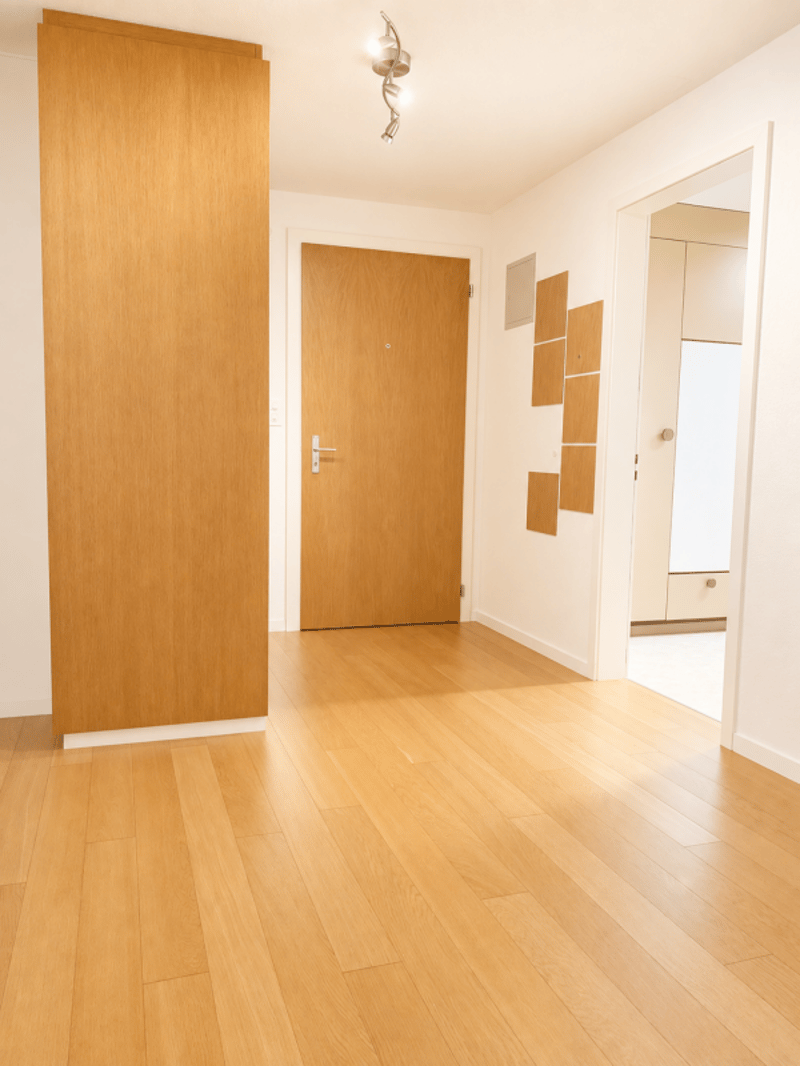 Helle 4.5-Zimmer-Wohnung mit Cheminée und Balkon an ruhiger Lage in Bichwil (3)