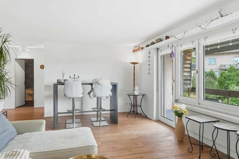 Wohnzimmer/Essbereich