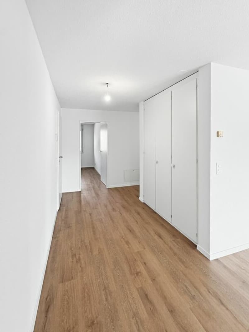 Helle 4.5-Zimmer-Wohnung mit Balkon in Walliswil b. Wangen (7)