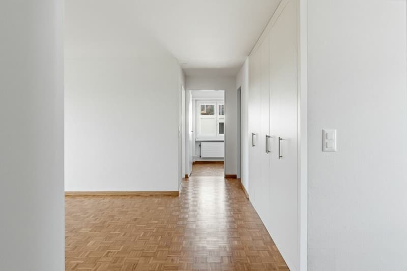 Frisch sanierte 4.5-Zimmer-Wohnung an ruhiger Lage von Bronschhofen (8)