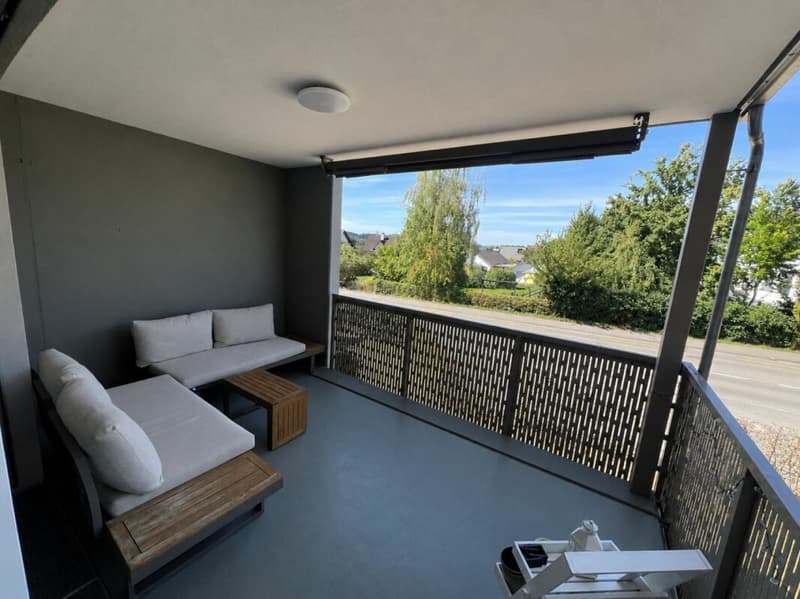 Moderne 2 ½-Zimmer-Wohnung mit grosszügigem Balkon und Abendsonne (8)