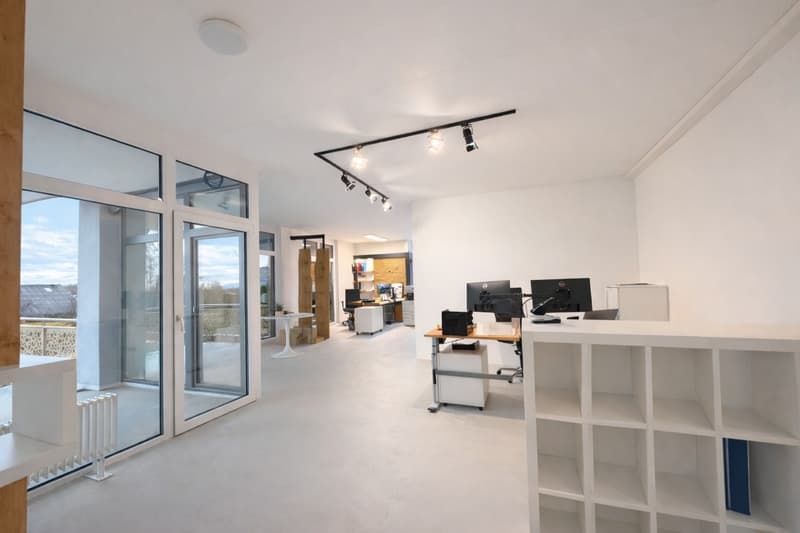 Modern and spacious office space (175 m²) in Recherswil on the A1 (5)