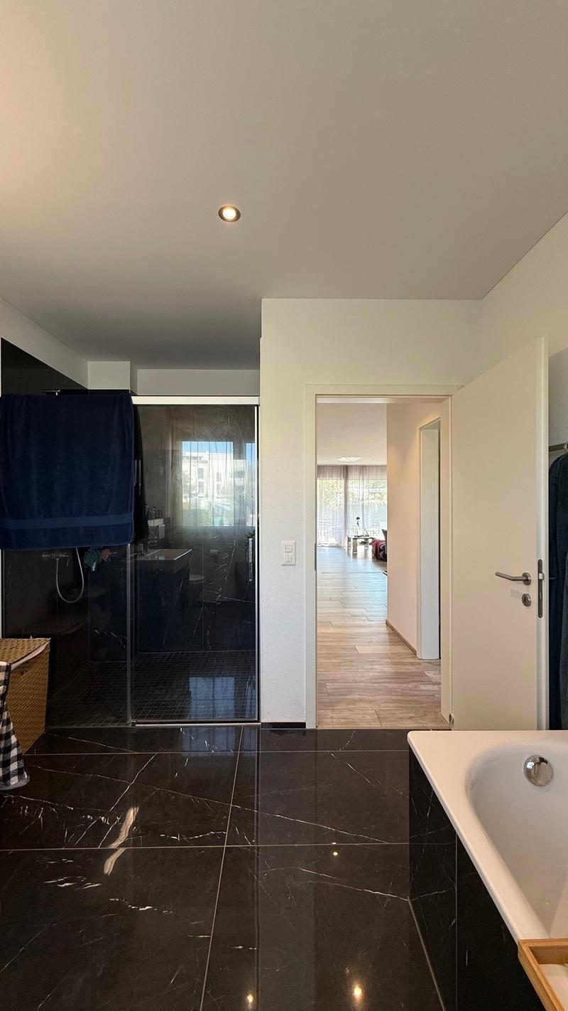 Appartement de jardin moderne 4.5 pièces (118 m²) avec 305 m² de jardin privé (11)