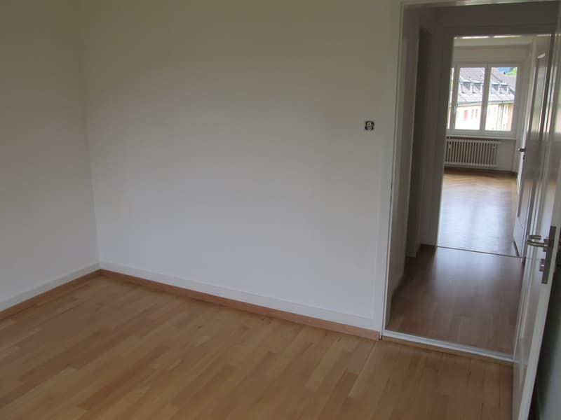 Charming 3.5-room apartment with balcony in Bern (5)