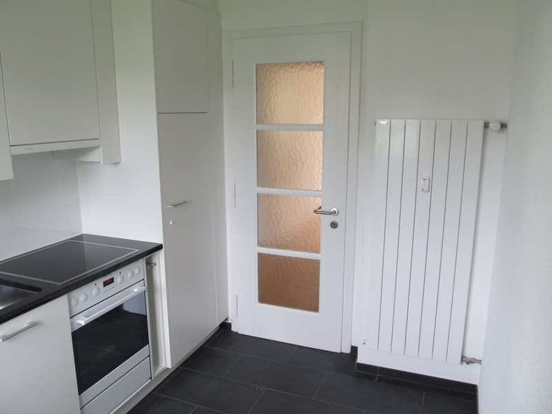 Charming 3.5-room apartment with balcony in Bern (2)