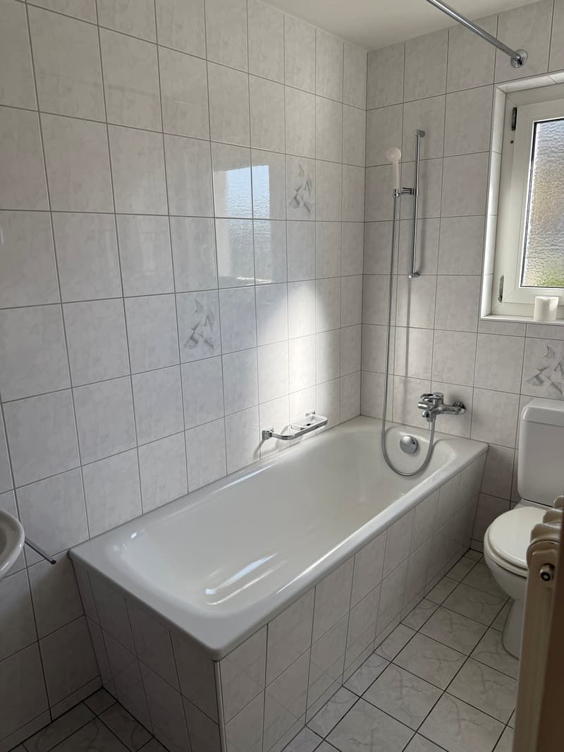 3-Bedroom Apartment on the Upper Ground Floor (8)