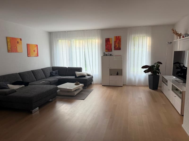 Appartement spacieux et moderne 4.5 pièces avec espace de jardin (3)