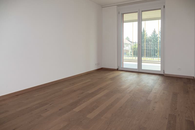 Appartamento luminoso 3,5 locali con ampio balcone (4)