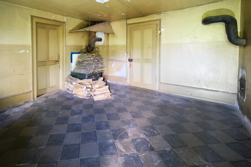 Bauernhaus mit 2 Wohnungen auf 3'935 m2 (9)