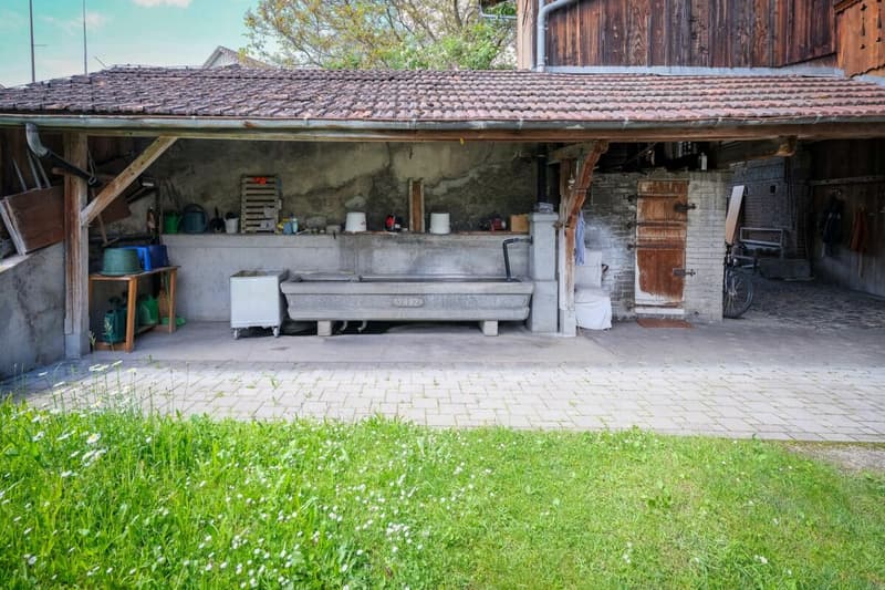 Bauernhaus mit 2 Wohnungen auf 3'935 m2 (16)