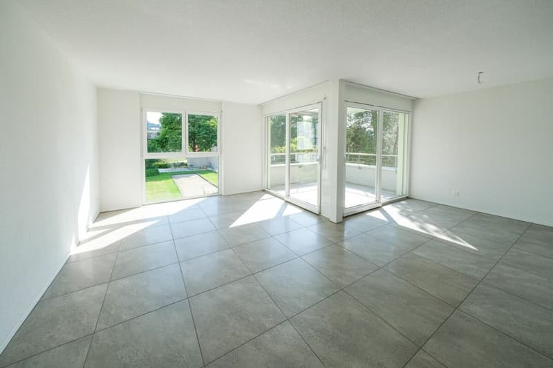 Moderne 3.5-Zimmerwohnung 1. OG West (4)