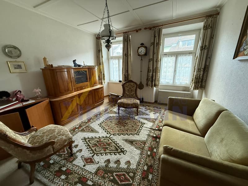 Ampia casa unifamiliare con fienile e locali accessori polivalenti (6)