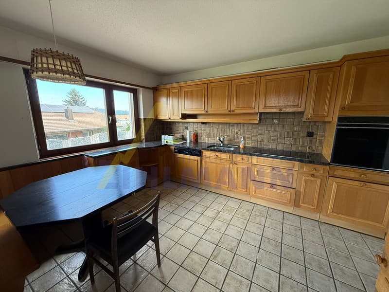 Charming, detached 6.5-room single-family house (5)