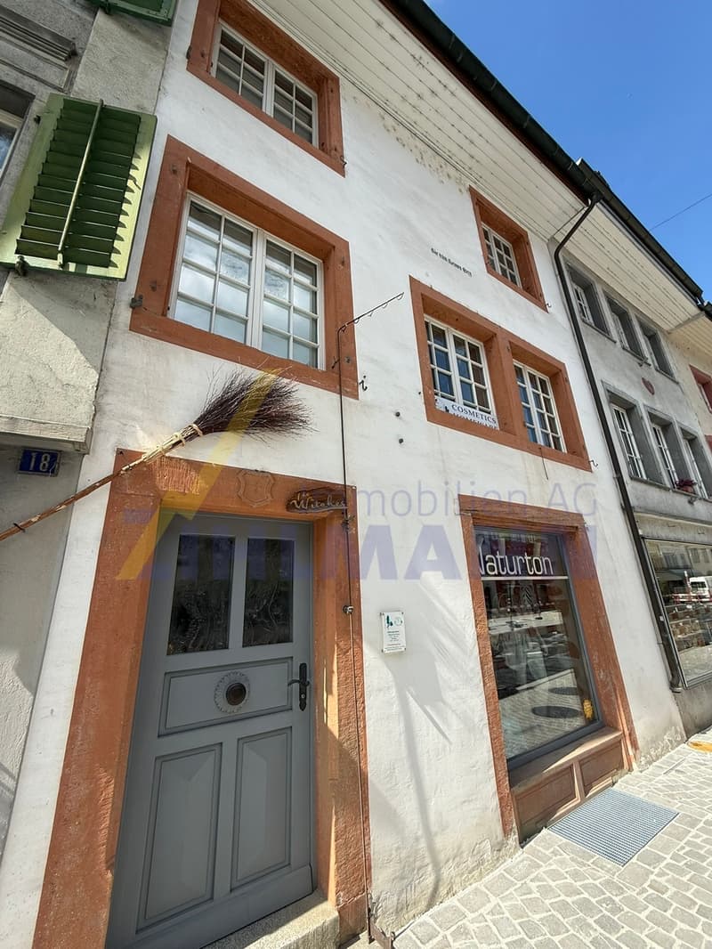 Historic residential and commercial building with potential (3)