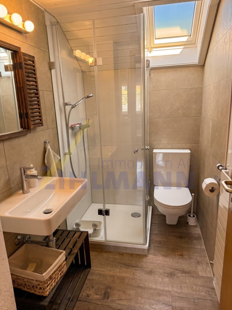 4.5-Zimmer-Hausteil mit grosszügigen Räumen (9)