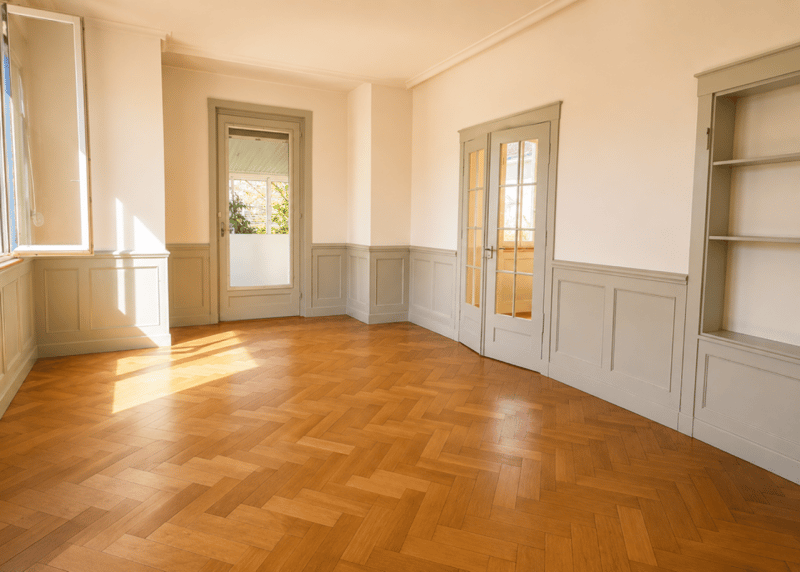 Helle Gewerbefläche im stilvollen Herrschaftshaus (3)