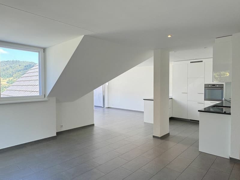 Charmante und komfortable Maisonette-Dachwohnung mit fantastischer Weitsicht (4)