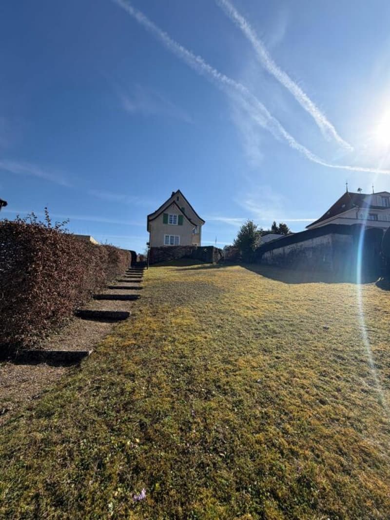 Bauland und Wohnhaus - Grundstück mit doppeltem Potenzial (2)
