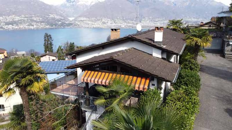 Piazzogno: Ferienhaus mit 2 Wohnungen mit gedeckter Terrasse und sonnige Panoramaseesicht und 3 PP (1)