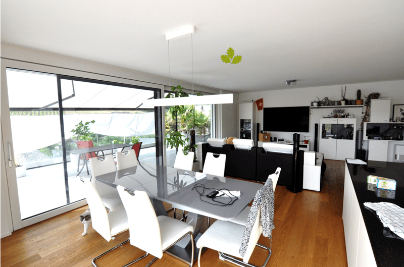 Modern 3.5-room attic apartment with panoramic view in Bözen (3)