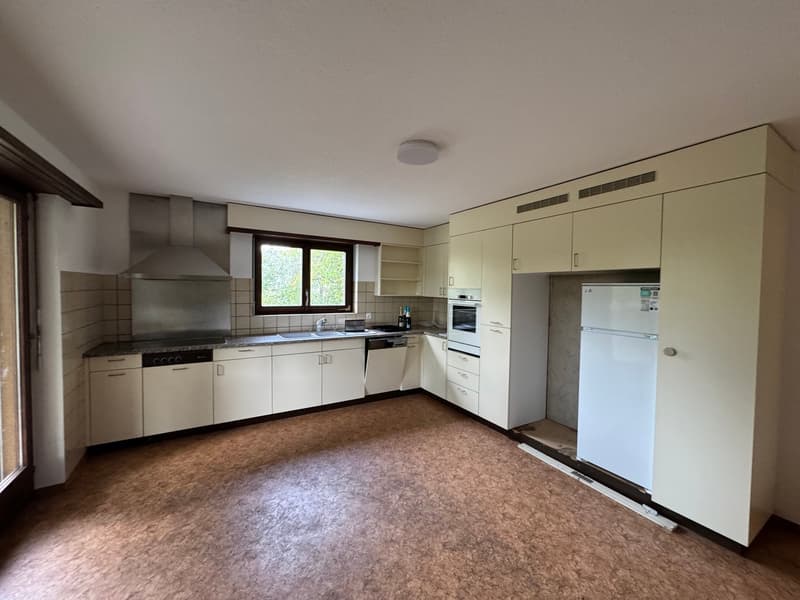 Befristet 5,5 Zimmer Hausteil (1)