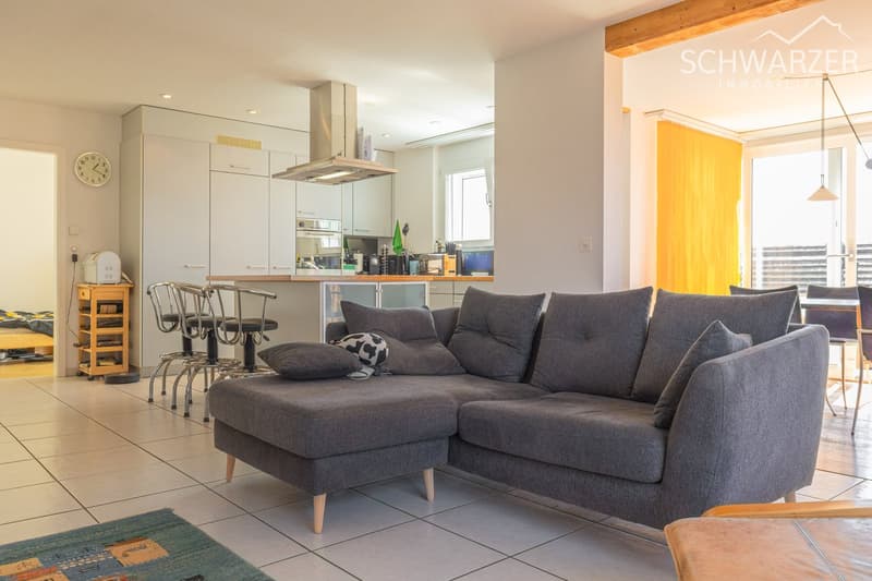 Arrival, Revival & Well-being - Sunny 5.5-room apartment with panoramic view, garden & quality of life (4)